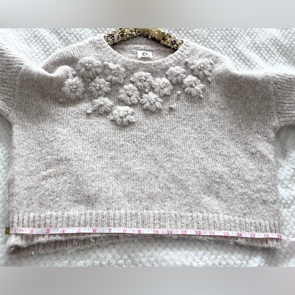 dRA Anthropologie Wool Blend Sweater Floral Embroidery Detailing Puff Sleeves - Picture 9 of 10